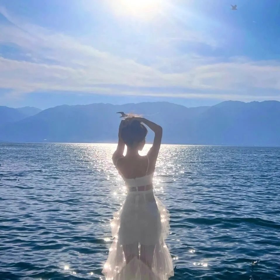 天生浪漫 海报